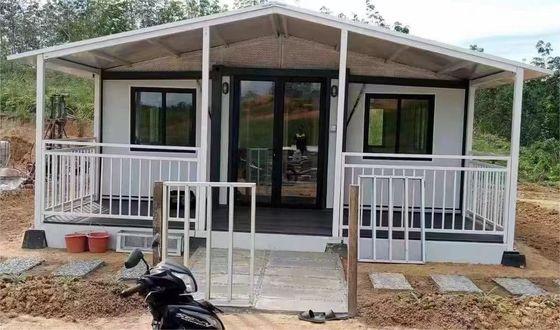 Modern 2 Bedroom Luxury Prefab Modular Homes With Steel Structure Frame Welded